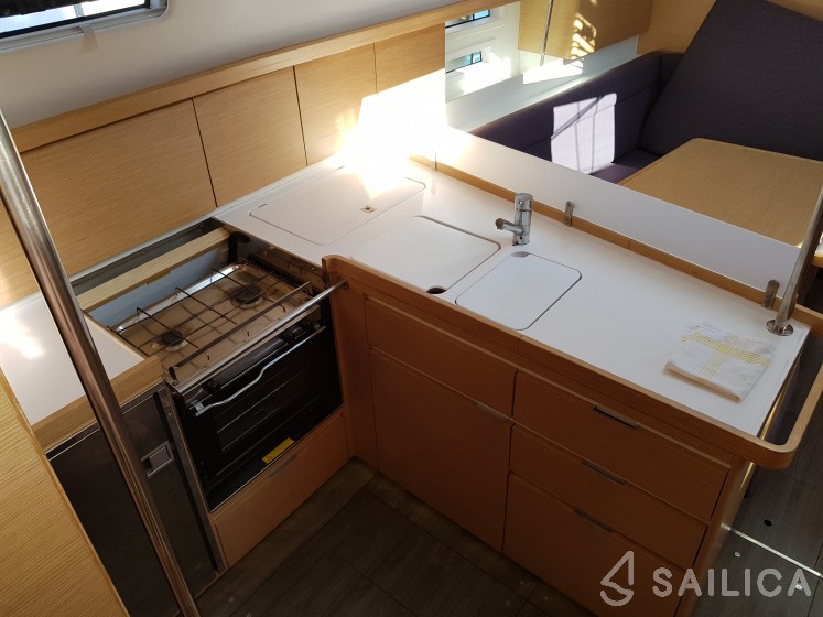 Elan 45 Impression - Yacht Charter Sailica