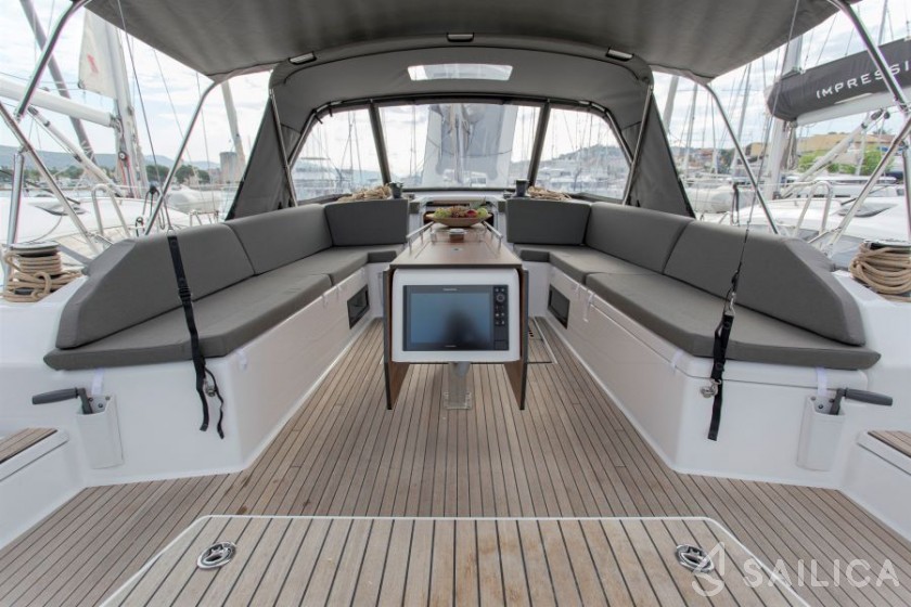 Dufour 530 - Yacht Charter Sailica