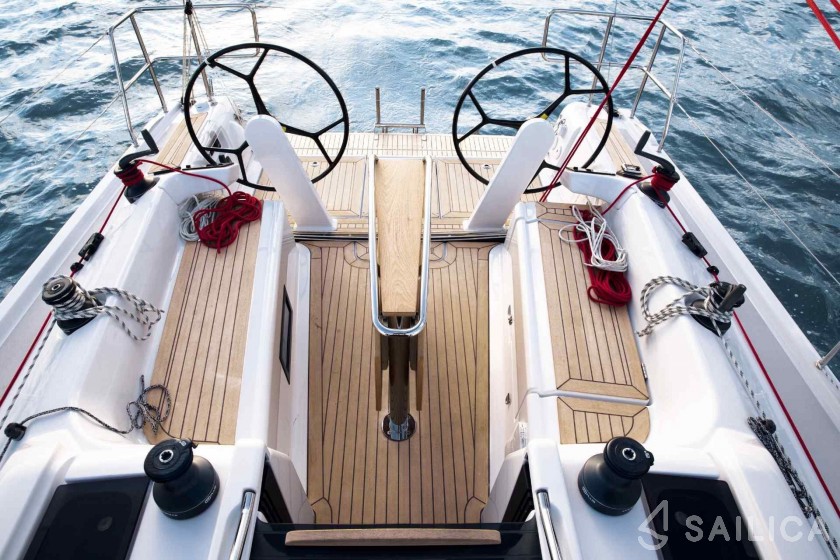 Dehler 34 - Yacht Charter Sailica