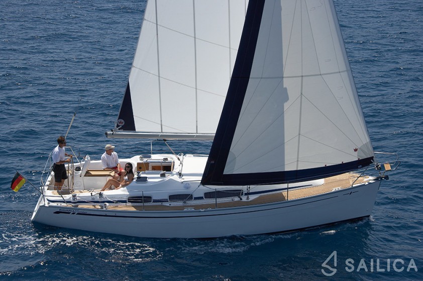 Bavaria 39 Cruiser - Yacht Charter Sailica