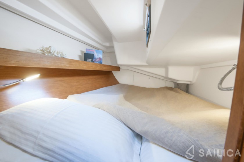 Dehler 34 - Yacht Charter Sailica