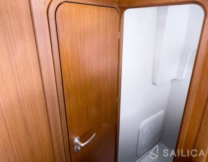 Dehler 34 - Yacht Charter Sailica