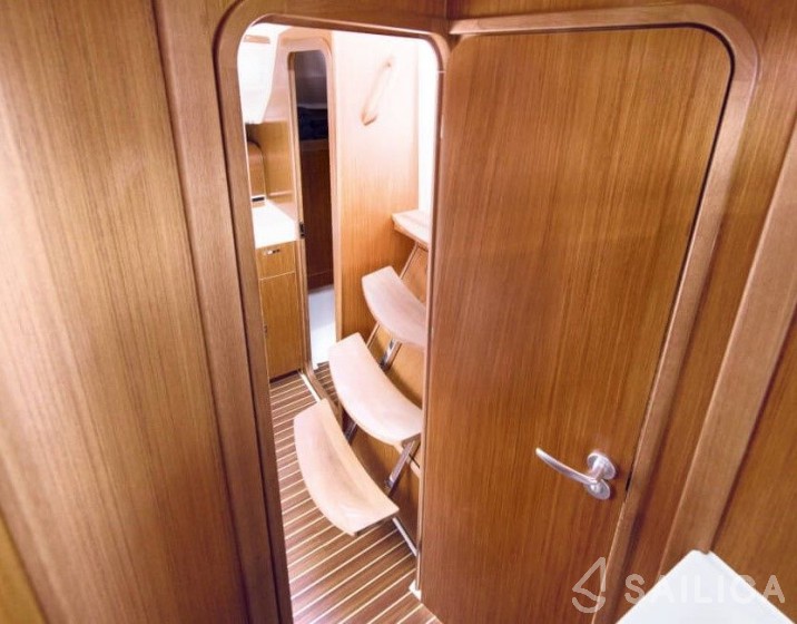 Dehler 34 - Yacht Charter Sailica