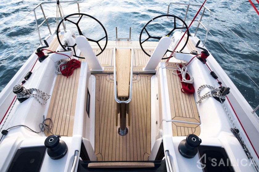Dehler 34 - Yacht Charter Sailica