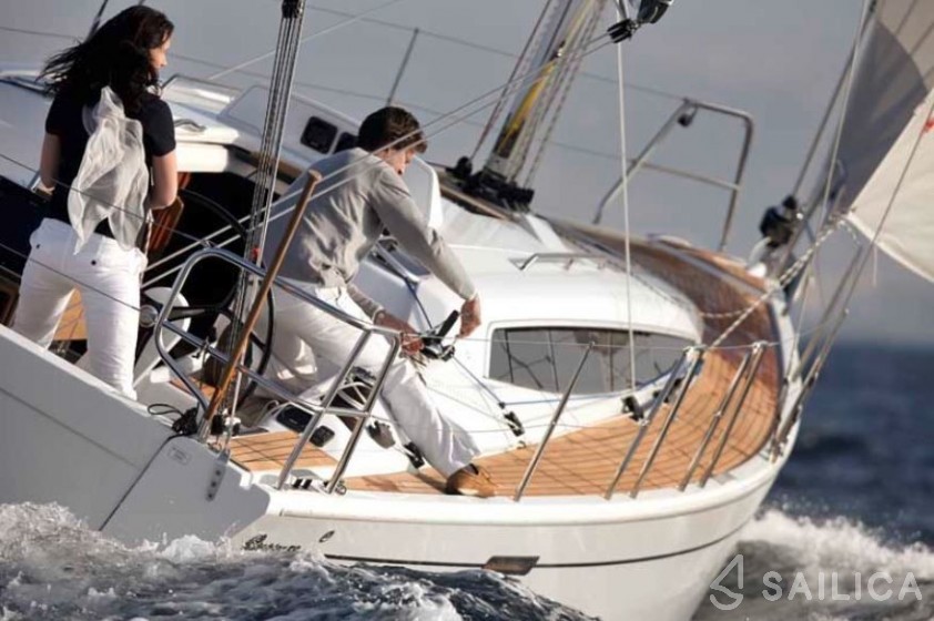 Dehler 38 - Yacht Charter Sailica