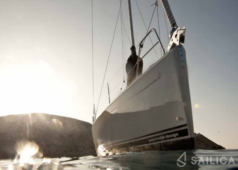 Dehler 38 - Yacht Charter Sailica