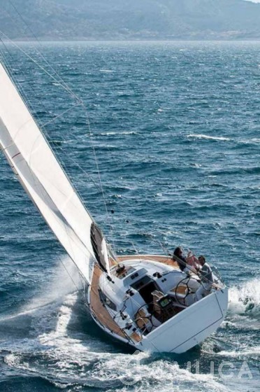 Dehler 38 - Yacht Charter Sailica