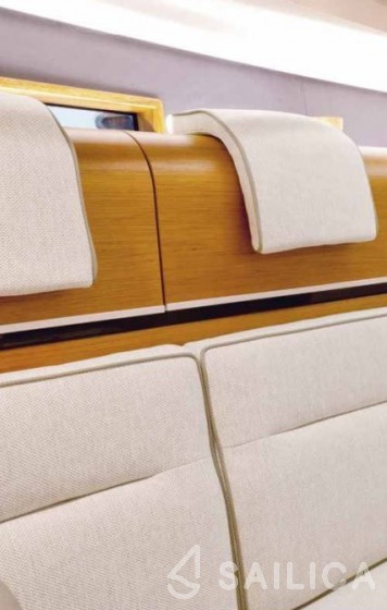 Dehler 38 - Yacht Charter Sailica