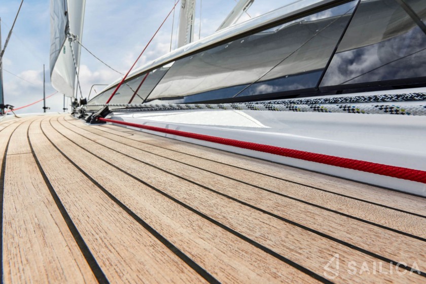 Dehler 38 - Yacht Charter Sailica