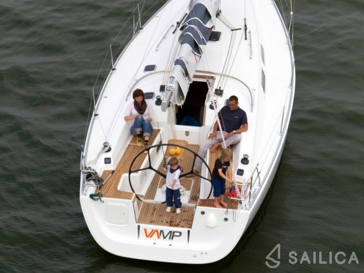 Varianta 37 - Yacht Charter Sailica