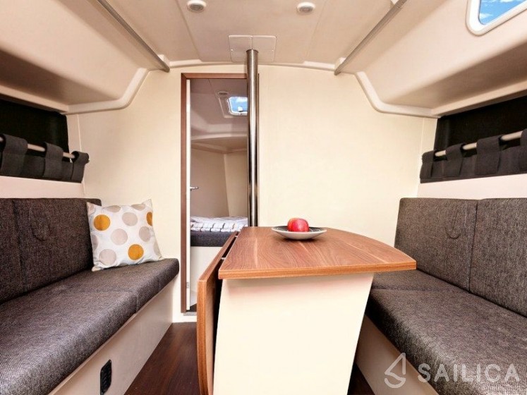 Varianta 37 - Yacht Charter Sailica