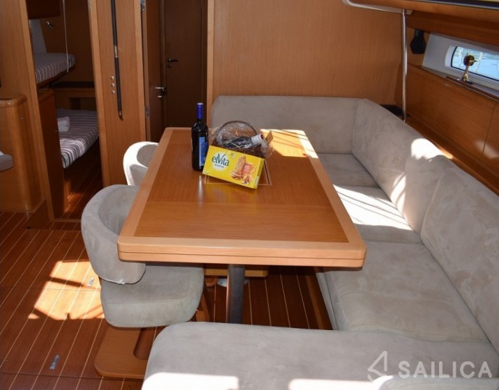 Jeanneau 57 - Yacht Charter Sailica