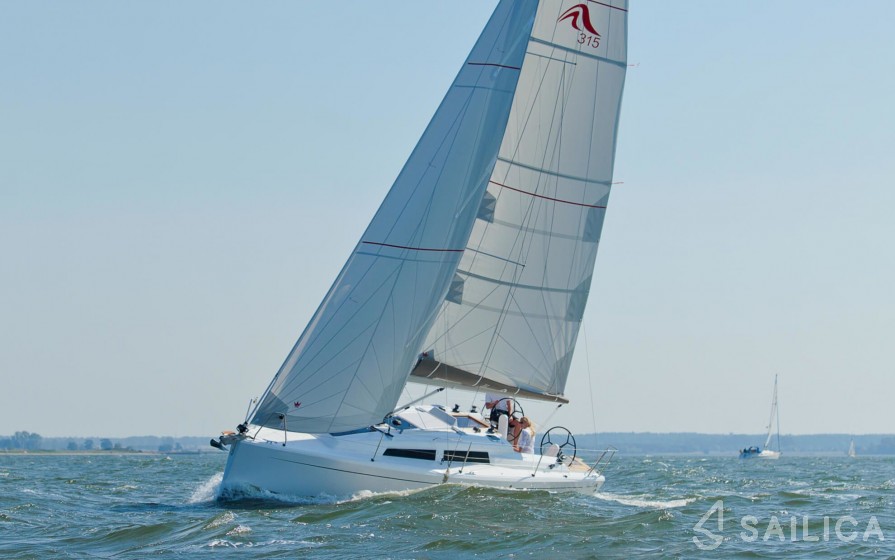 Hanse 315 - Yacht Charter Sailica