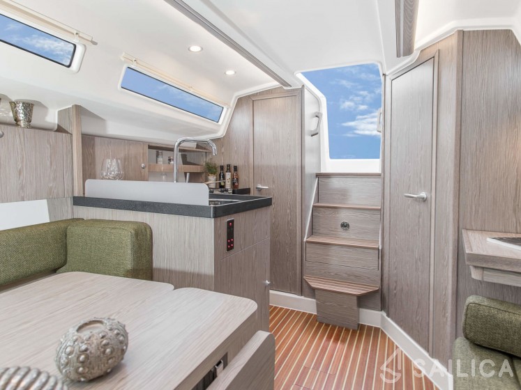 Hanse 315 - Yacht Charter Sailica
