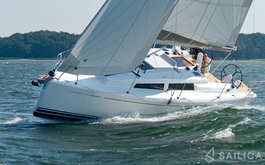 Hanse 315 - Yacht Charter Sailica