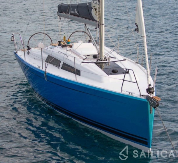 Hanse 315 - Yacht Charter Sailica