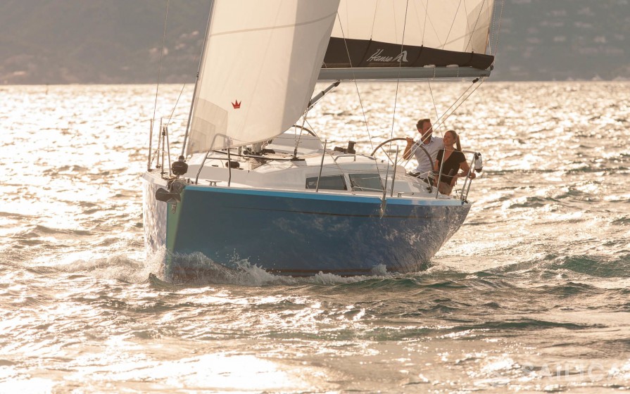 Hanse 315 - Yacht Charter Sailica