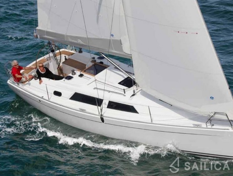 Hanse 325 - Yacht Charter Sailica