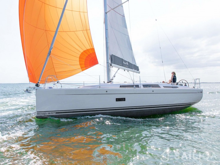 Hanse 348 - Yacht Charter Sailica