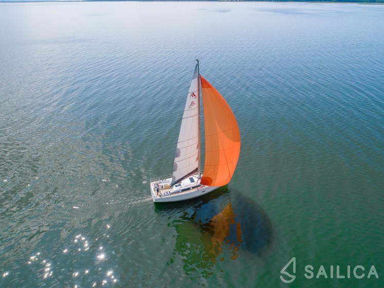 Hanse 348 - Yacht Charter Sailica