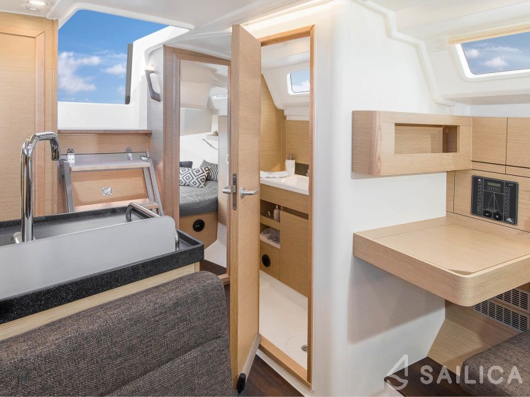Hanse 348 - Yacht Charter Sailica