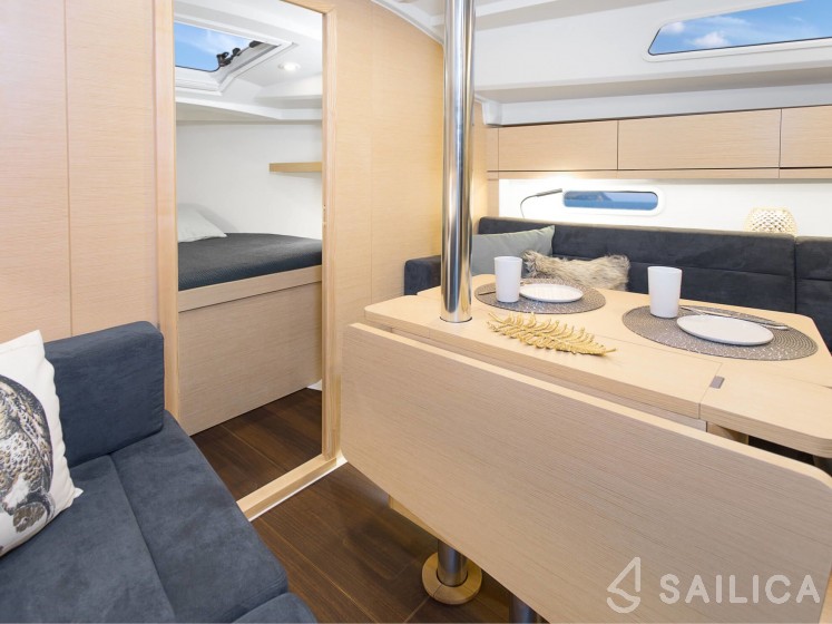 Hanse 348 - Yacht Charter Sailica