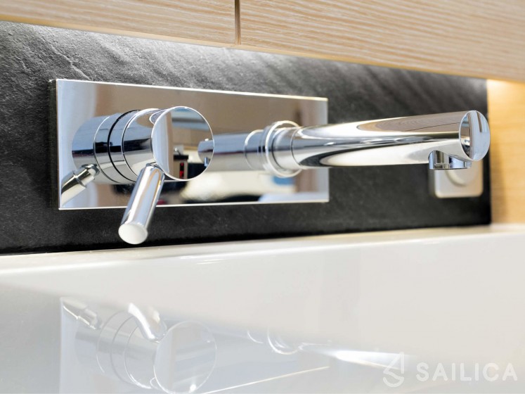 Hanse 348 - Yacht Charter Sailica