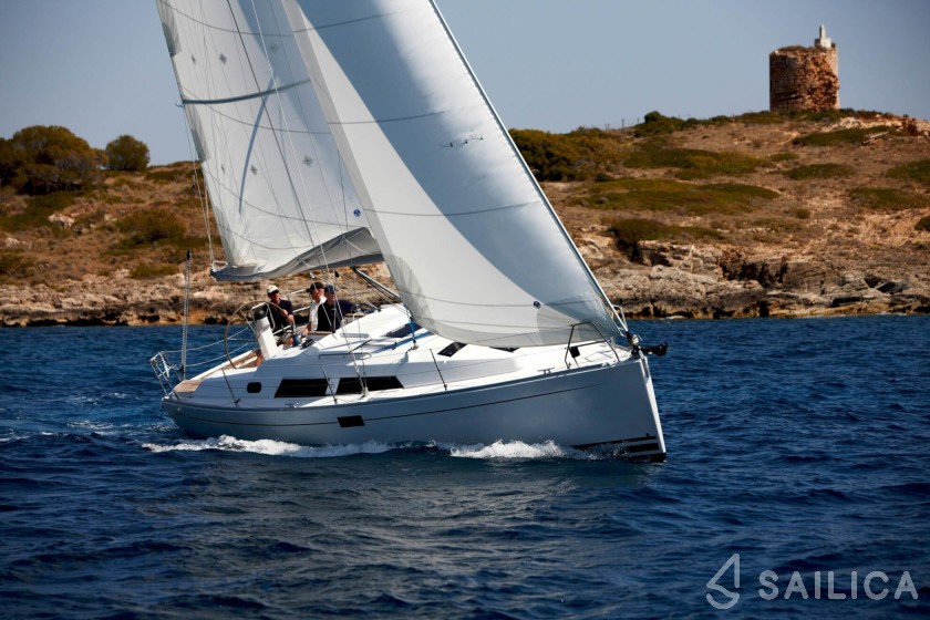 Hanse 350 - Yacht Charter Sailica