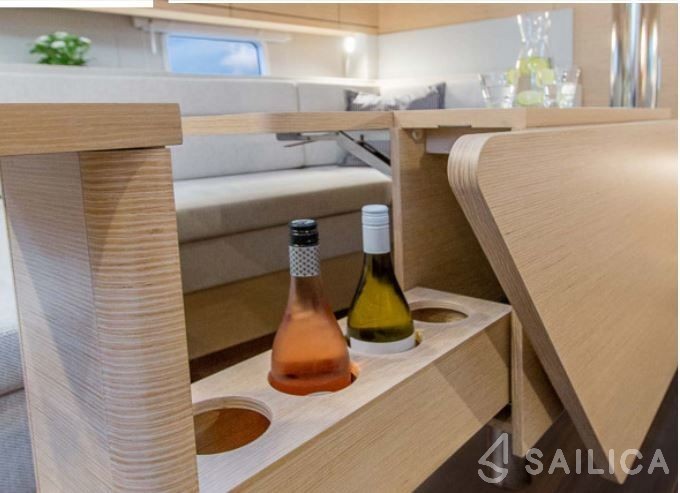 Hanse 388 - Yacht Charter Sailica