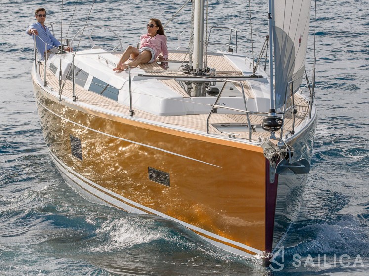 Hanse 388 - Yacht Charter Sailica