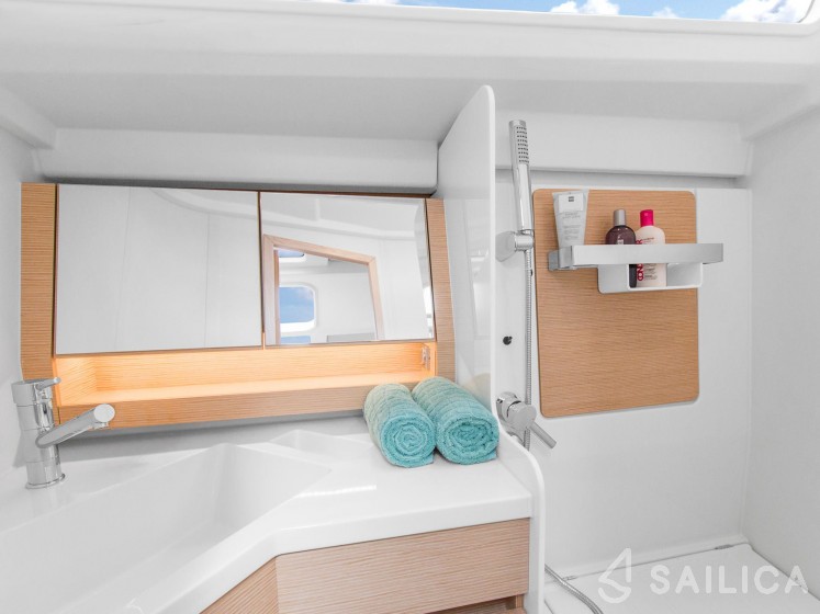 Hanse 388 - Yacht Charter Sailica