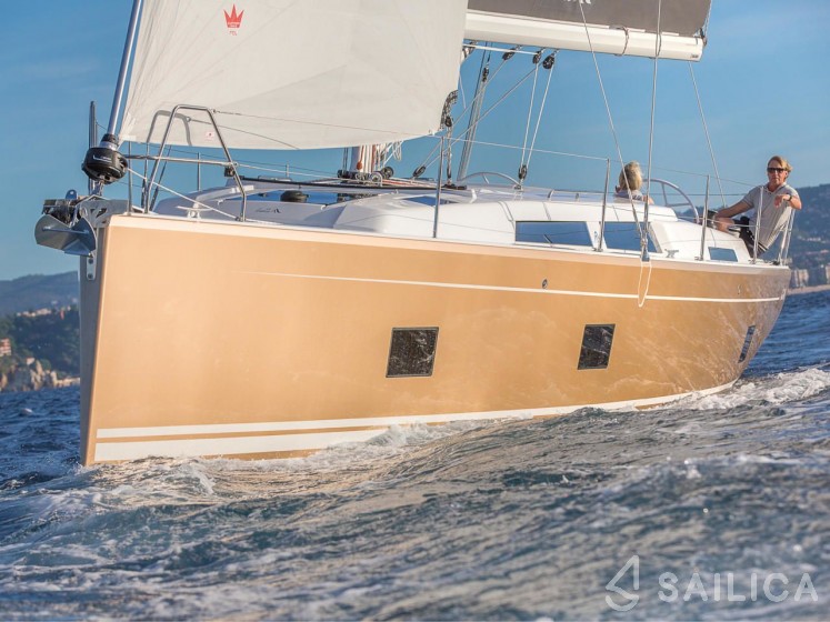Hanse 418 - Yacht Charter Sailica