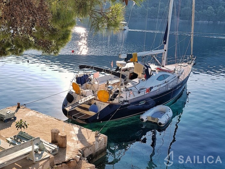 Sun Odyssey 54DS - Yacht Charter Sailica