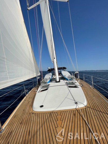 Sun Odyssey 54DS - Yacht Charter Sailica