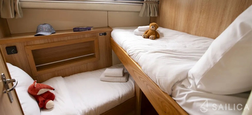 Le Boat Classique Star - Yacht Charter Sailica