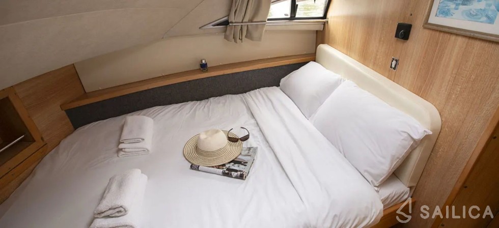 Le Boat Classique Star - Yacht Charter Sailica
