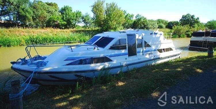 Le Boat Clipper - Yacht Charter Sailica
