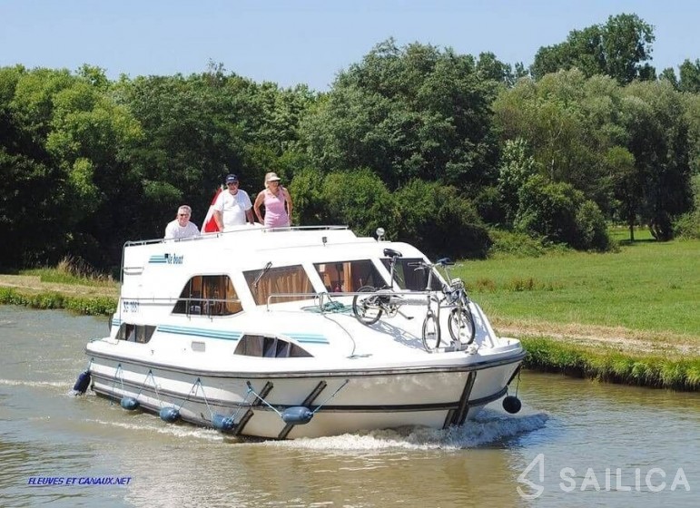 Le Boat Clipper - Yacht Charter Sailica
