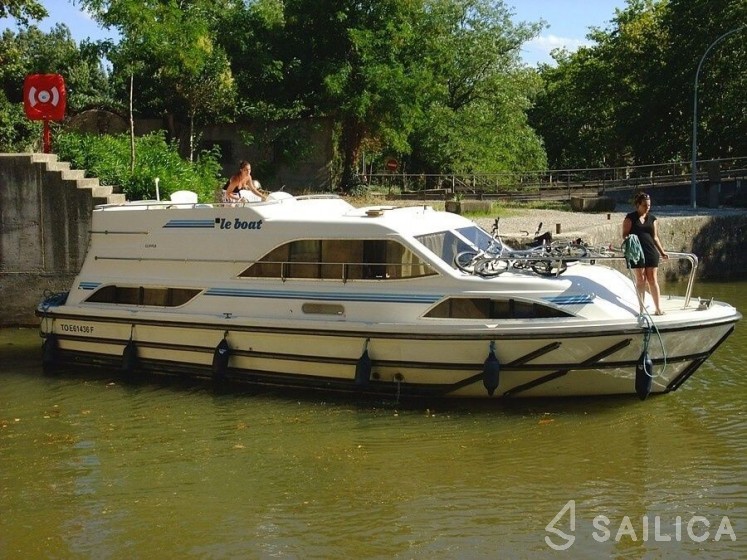 Le Boat Clipper - Yacht Charter Sailica