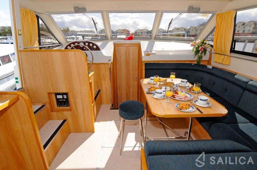 Le Boat Clipper - Yacht Charter Sailica