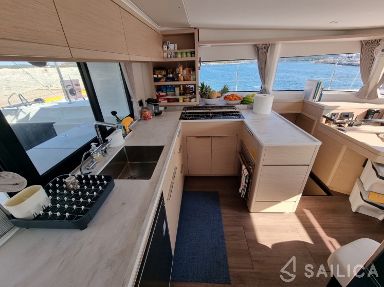 Lagoon 46  - Yacht Charter Sailica