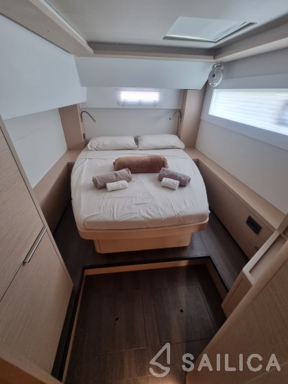 Lagoon 46  - Yacht Charter Sailica