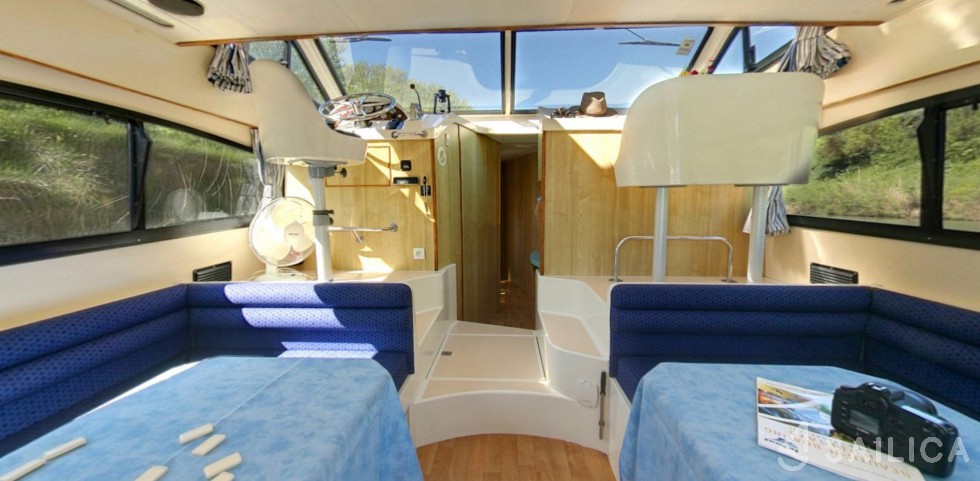 Le Boat Elegance - Yacht Charter Sailica