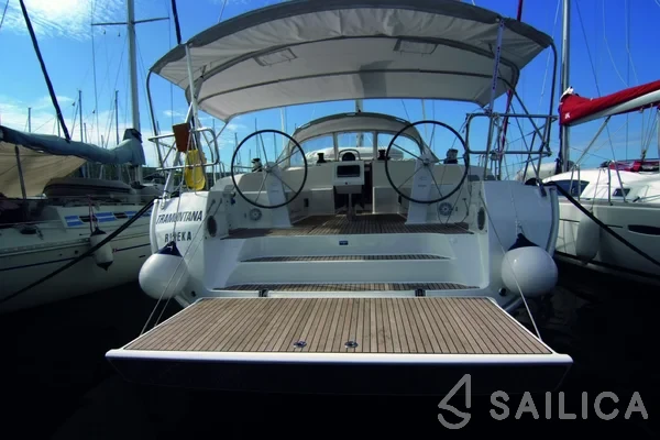 Bavaria 51 Cruiser - Yacht Charter Sailica