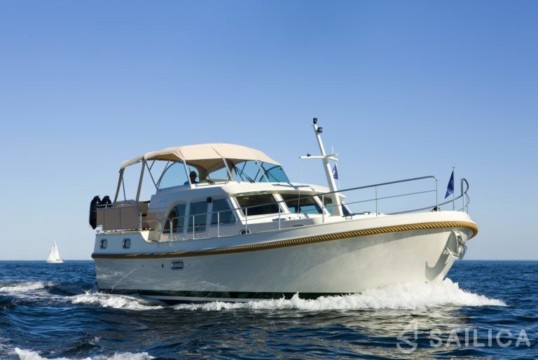 Grand Sturdy 40.9 AC - Yacht Charter Sailica