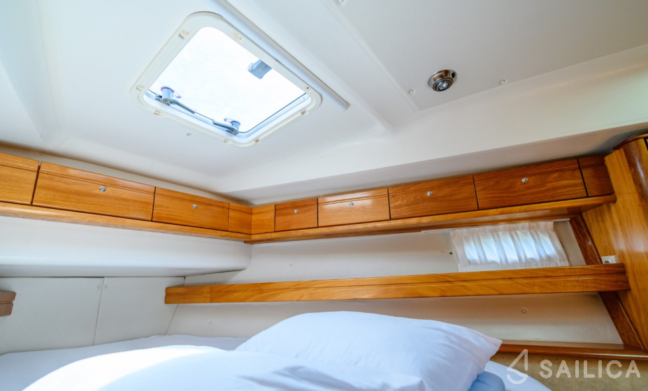 Bavaria 46 Cruiser - Yacht Charter Sailica