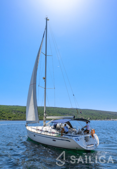 Bavaria 46 Cruiser - Yacht Charter Sailica