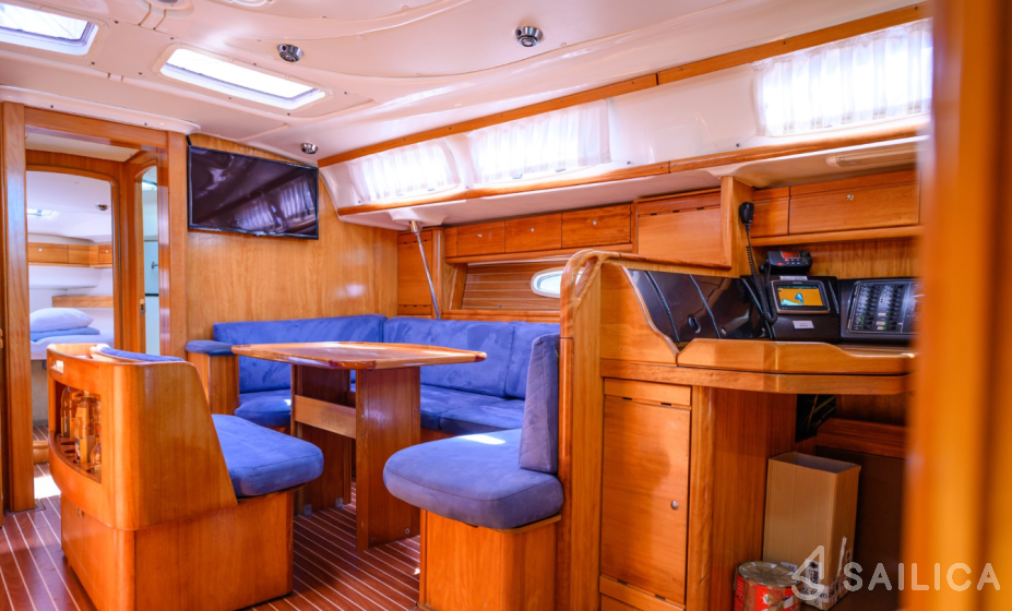 Bavaria 46 Cruiser - Yacht Charter Sailica