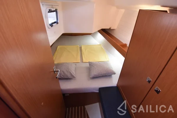 Bavaria 34 Cruiser - Yacht Charter Sailica