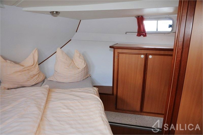 Tarpon 37 - Yacht Charter Sailica